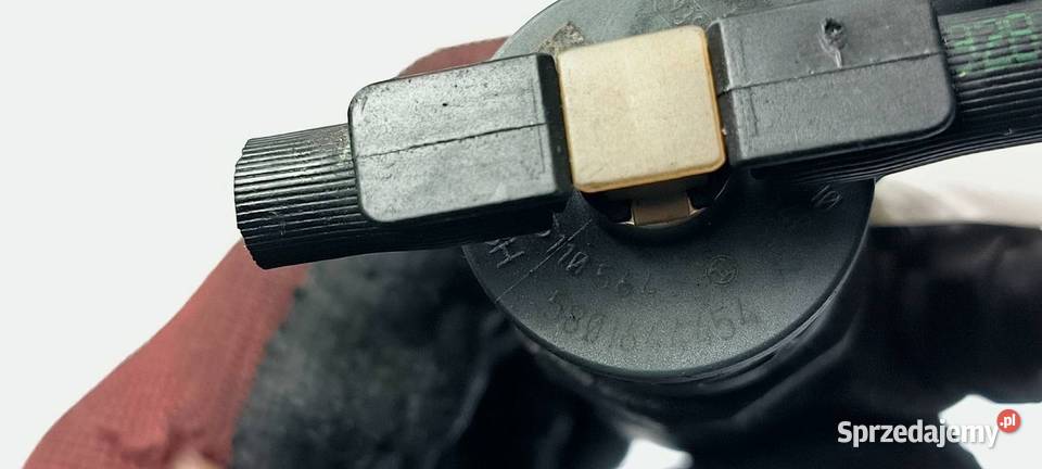 WTRYSKIWACZ IVECO COMPA 5801644454