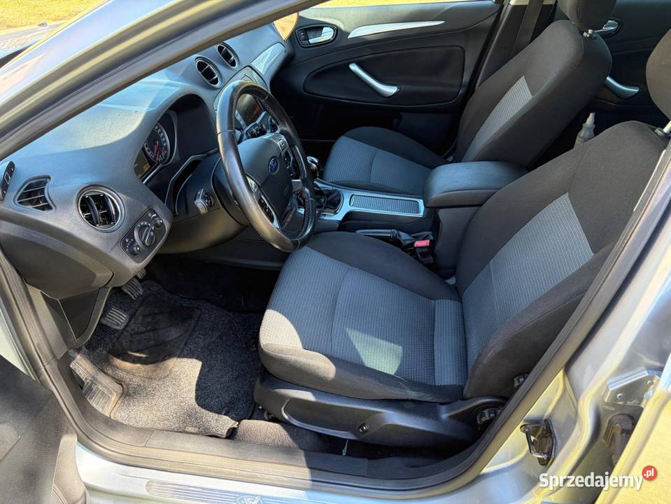 Ford Mondeo MK4 Kombi 2 0 TDCi 2008 reflektory ksenonowe Starogard Gdański