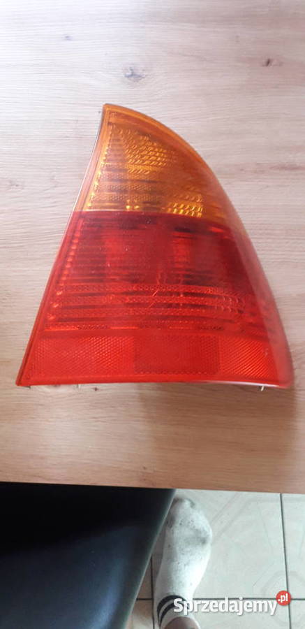 Tylna lampa pasażera BMW Serii 3 318i E46 Kombi osobowe Żabno