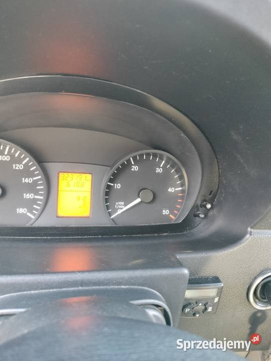 ambulans karetka nieuszkodzony Drągowina