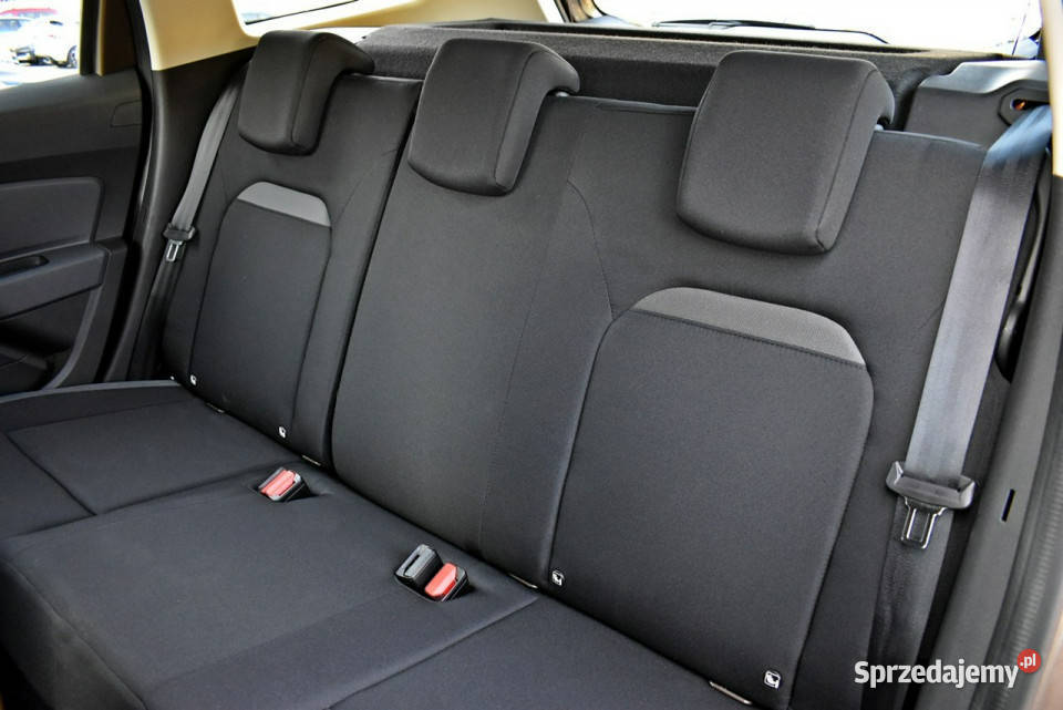 Dacia Duster Bezwypadkowy Salon Polska Serwis gniazdo USB