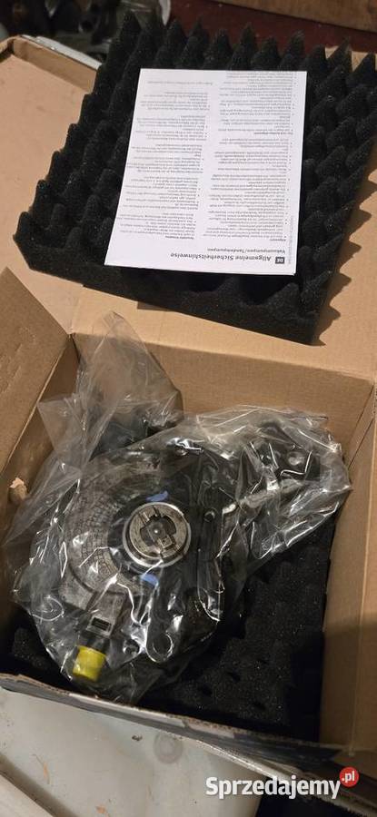 PIERBURG 702551240 POMPA PRÓŻNIOWA VW MULTIVANT5