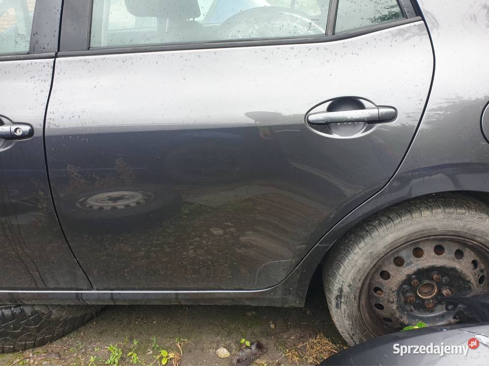 Drzwi Lewy Tył Auris E15 1G3 osobowe świętokrzyskie Sandomierz