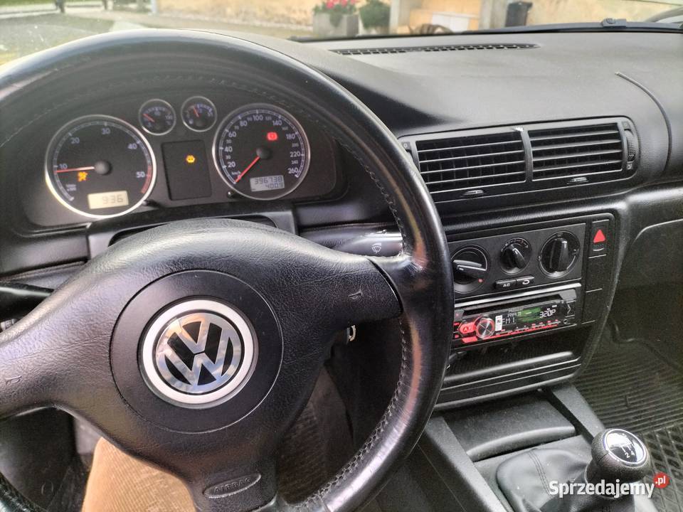 Passat 19 TDI Avb klima hak sprawny Wołów