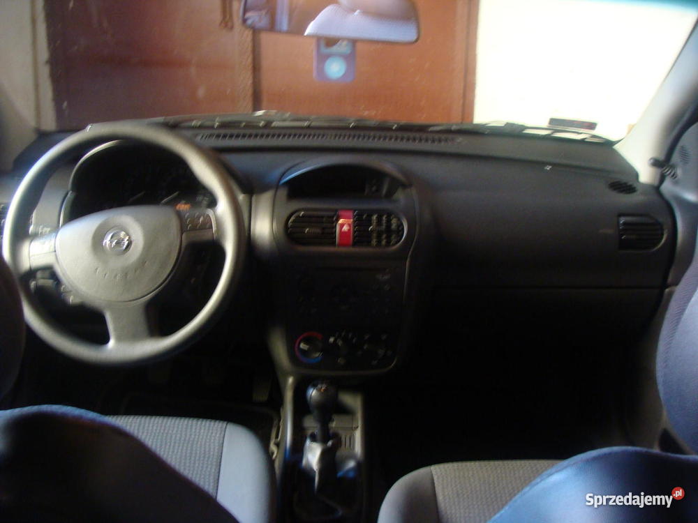 Opel corsa C 10 benzyna 3 drzwi Corsa Samochody osobowe Jaworzno