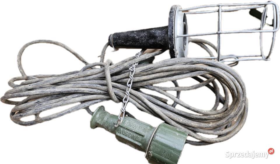 Lampa warsztatowa kanałowa wojskowa 12m przewodu Zielęcice