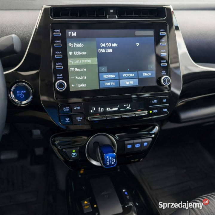 Toyota Prius 2022r Salon Polska 18 hybryda przyciemniane szyby Białystok