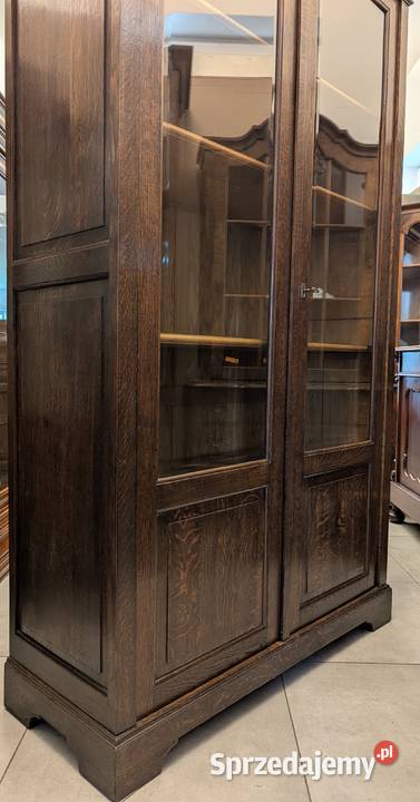 Dębowa bibliotekawitryna secesyjnasklep Dąbrowa Dąbrowa Górnicza