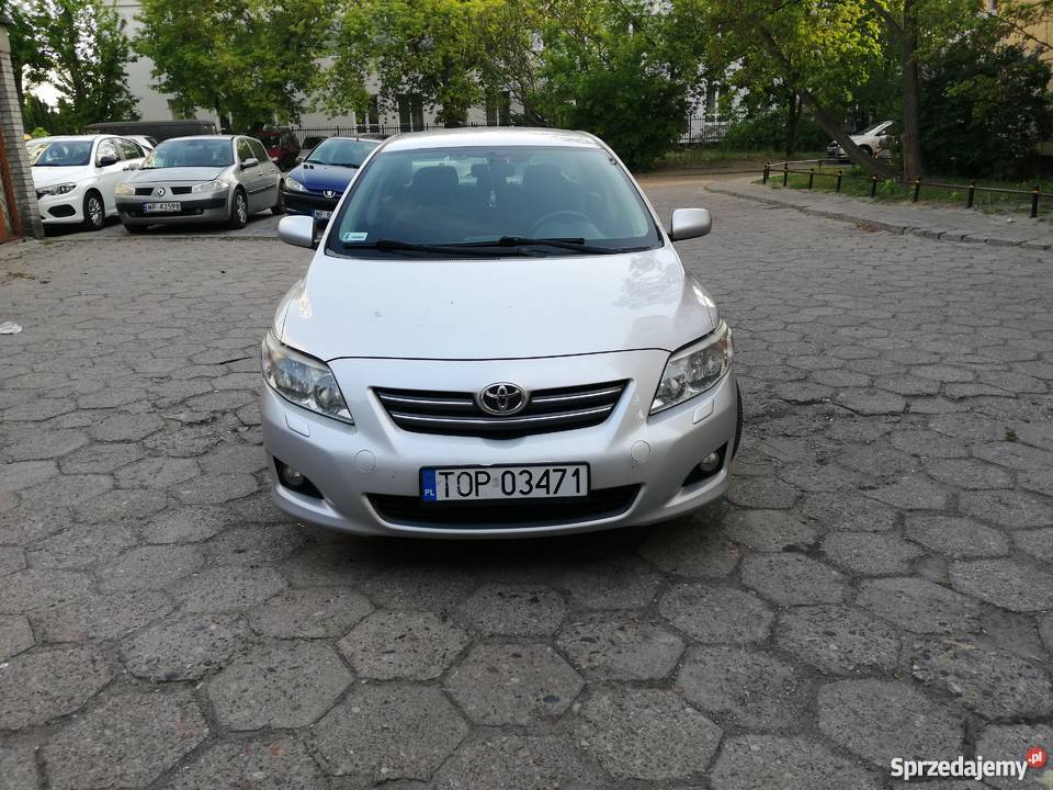 Toyota corolla e15