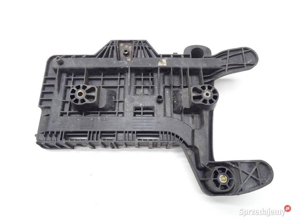 PODSTAWA OBUDOWA AKUMULATORA 1K0915333H VW sprzedam