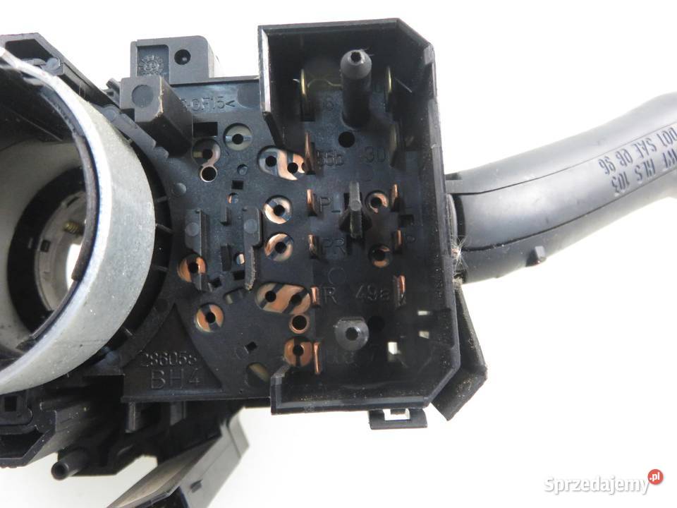 PRZEŁĄCZNIK ZESPOLONY VW GOLF IV 1J1 8L0953513G Panele sterowania, przełączniki