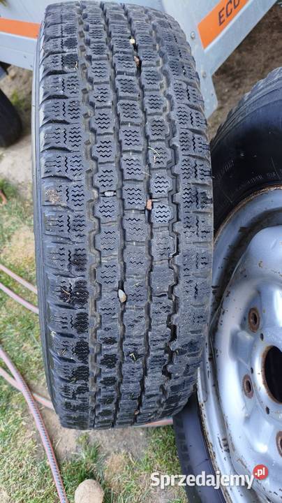 Opony R1621575 pełne koła Ford Jędrzychów