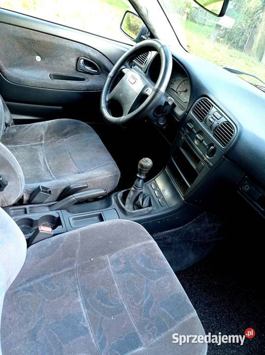 VOLVO V40 SPRAWNY DŁUGIE OPŁATY 5 LAT W RODZINIE komputer pokładowy mazowieckie Mława