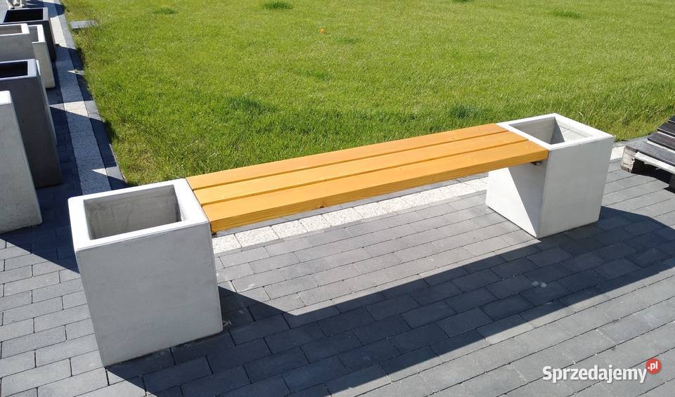 Ławka z donicami z betonu architektonicznego Ł1 łódzkie Łódź