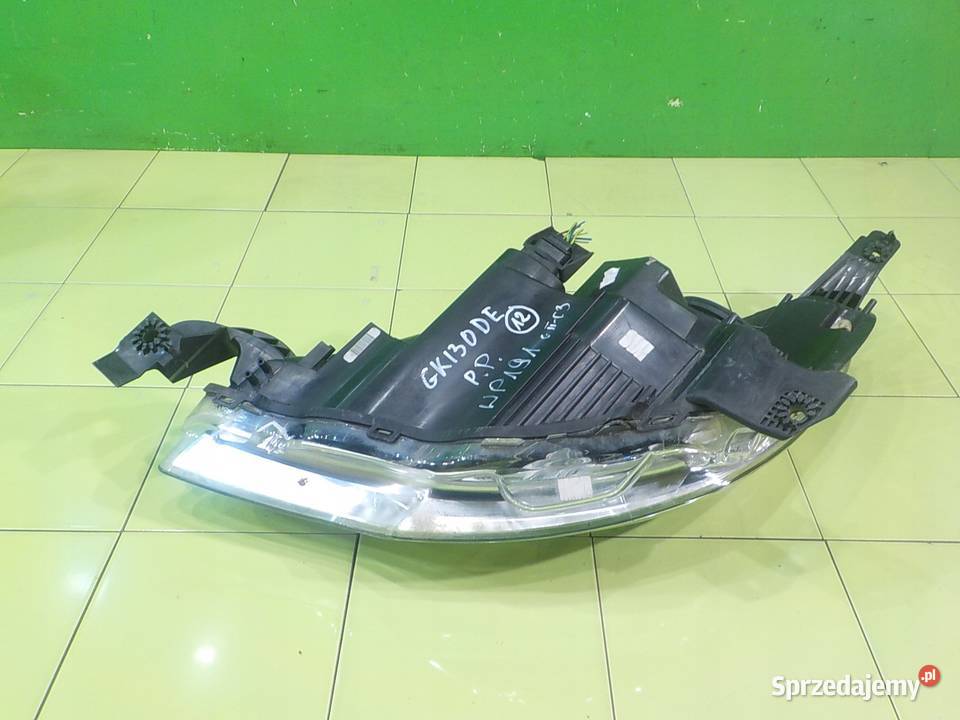 CITROEN C3 II 12 B 13r 5D lampa prawa przod mazowieckie Suków