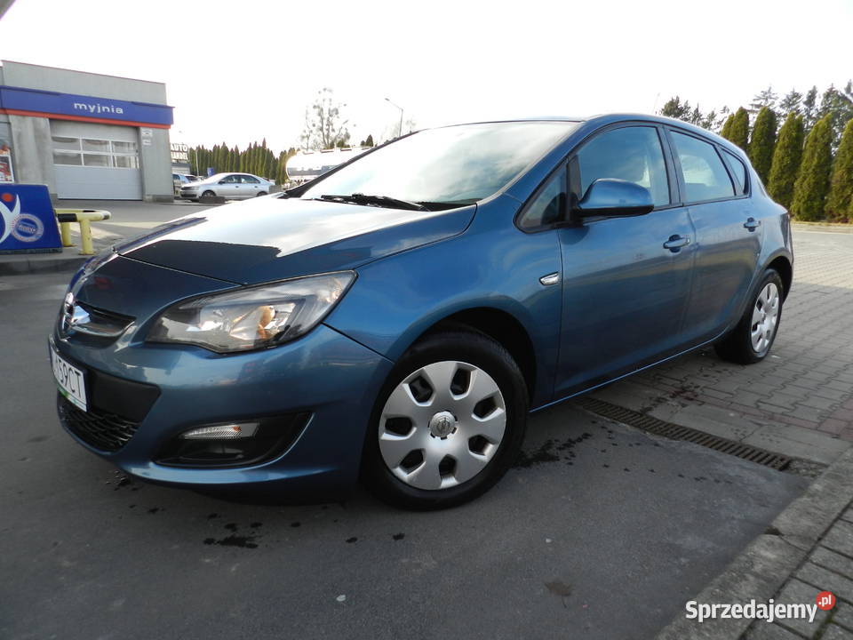 Opel Astra J 14i GAZ Klima 5 drzwi