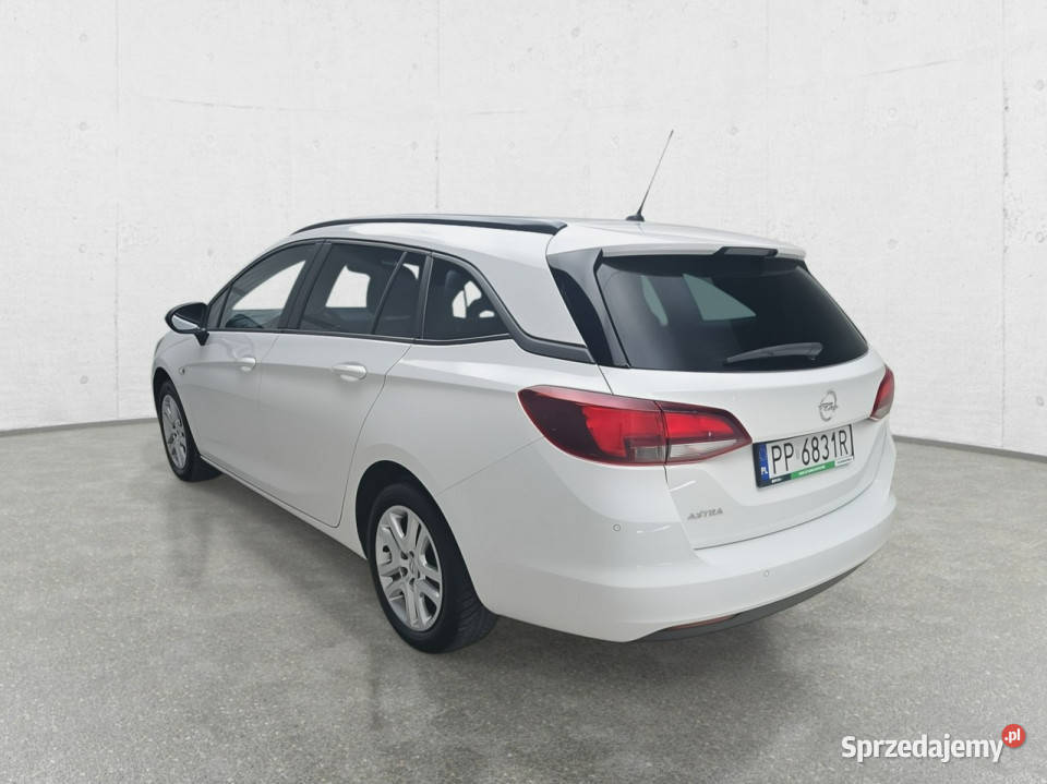 Opel Astra L 2021 Komorniki