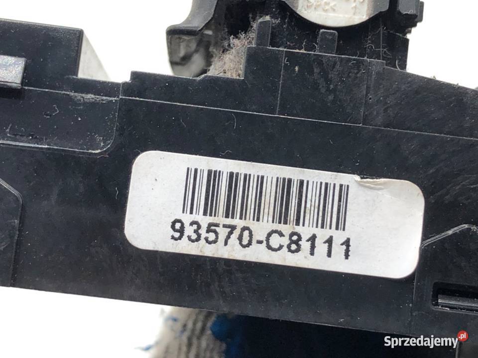 PRZEŁĄCZNIK SZYB HYUNDAI i20 II 93570C8111