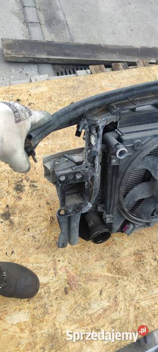PAS PRZEDNI KOMPLETNY AUDI A3 8P 19 TDI 082012 2 osobowe