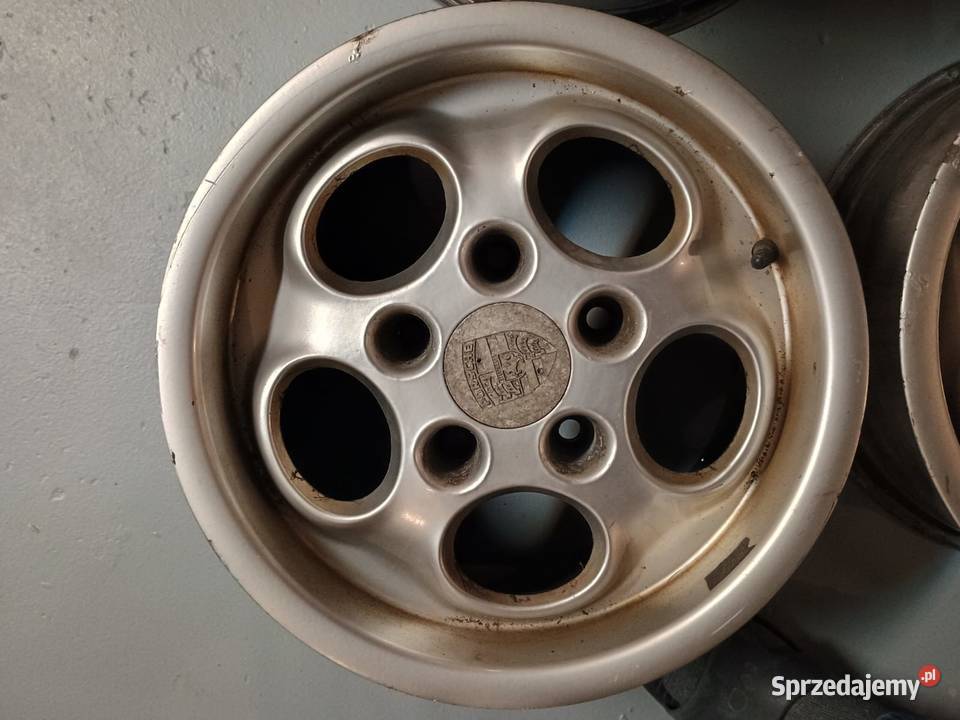Felgi telefony 15x7 et233 PORSCHE 924 928 944 Samochodowe Gdańsk