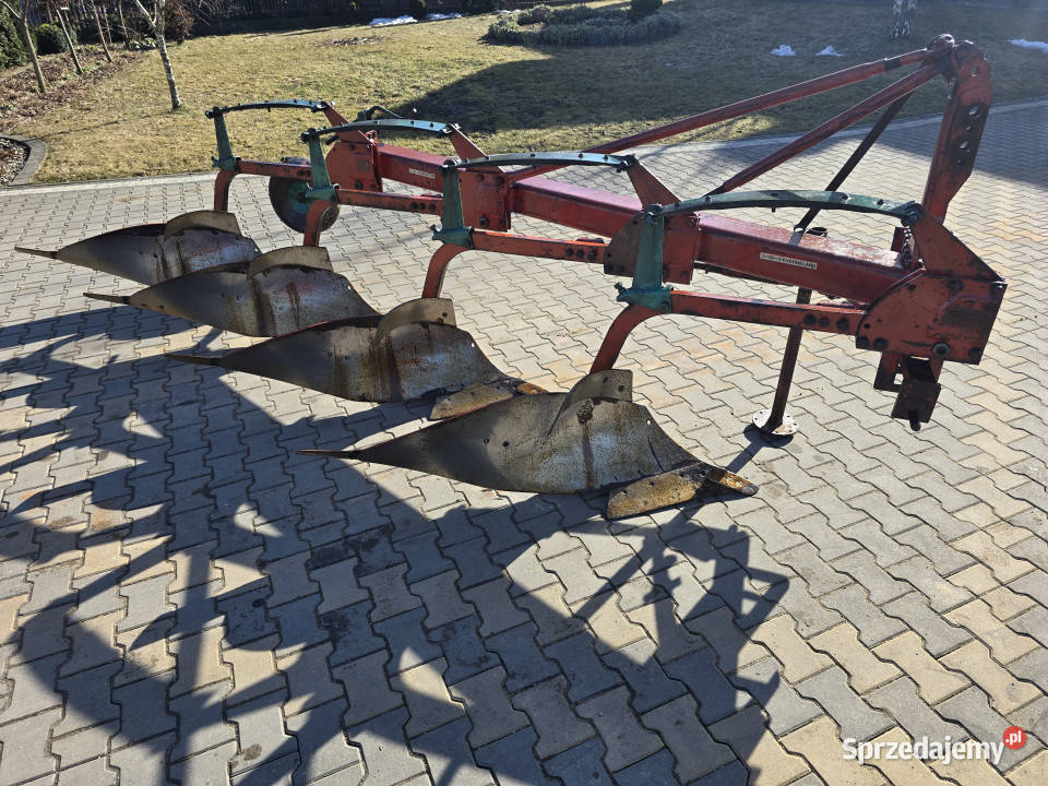 Pług 4 skibowy KVERNELAND K5 resor Baliki