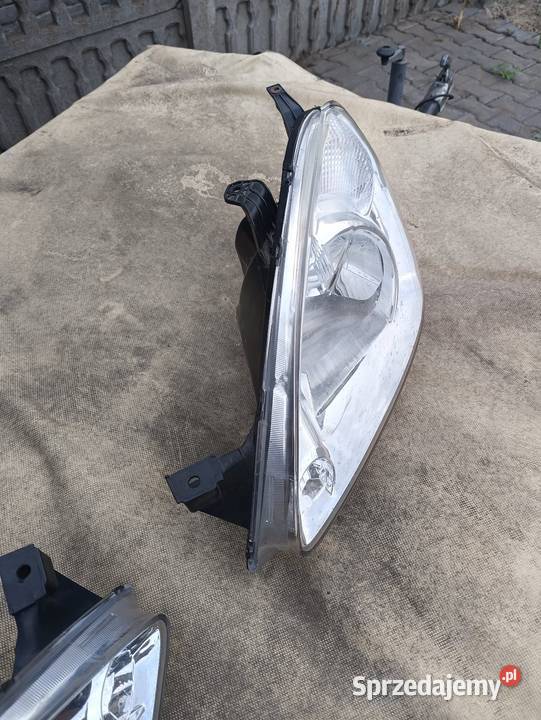 Honda CRV 2 lampy przód depo Nowy Tomyśl