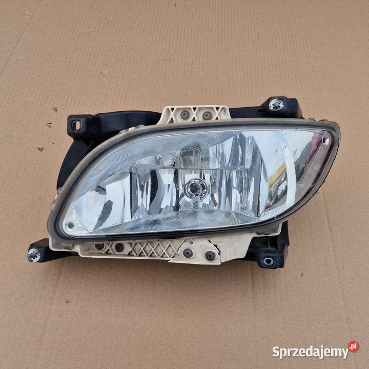 DAF XF 106 HALOGEN LEWY halogeny Bieleń