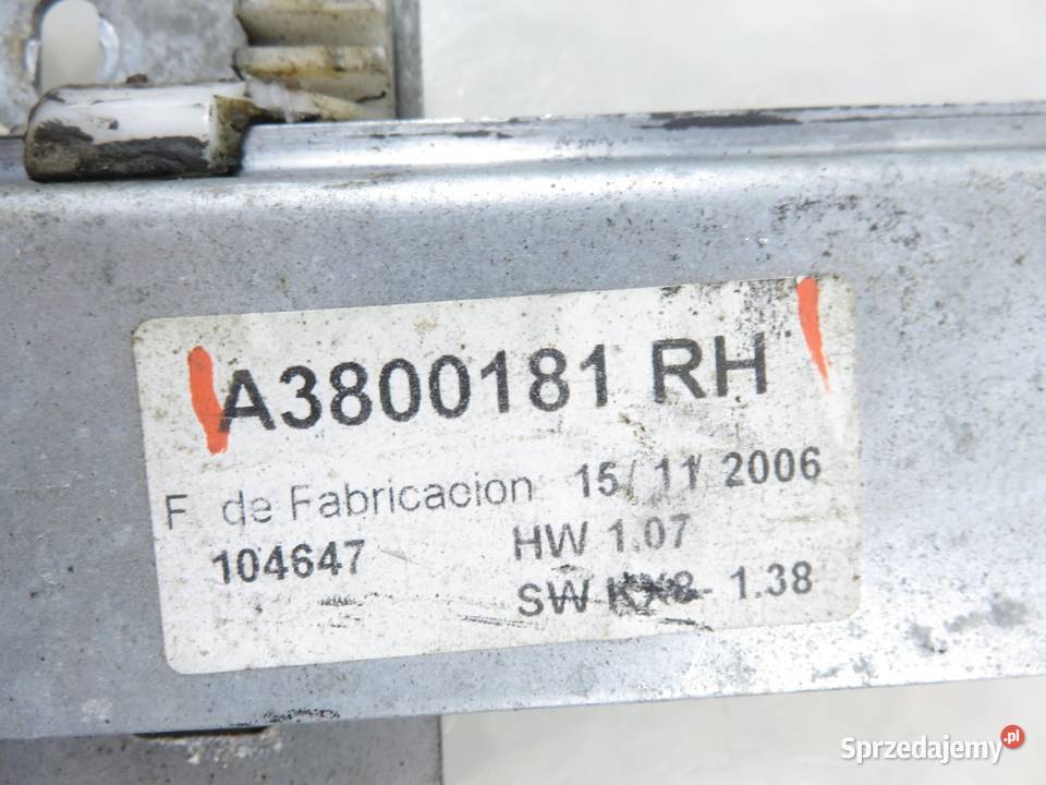 PODNOŚNIK SZYBY PRAWY 3D IVECO DAILY IV osobowe