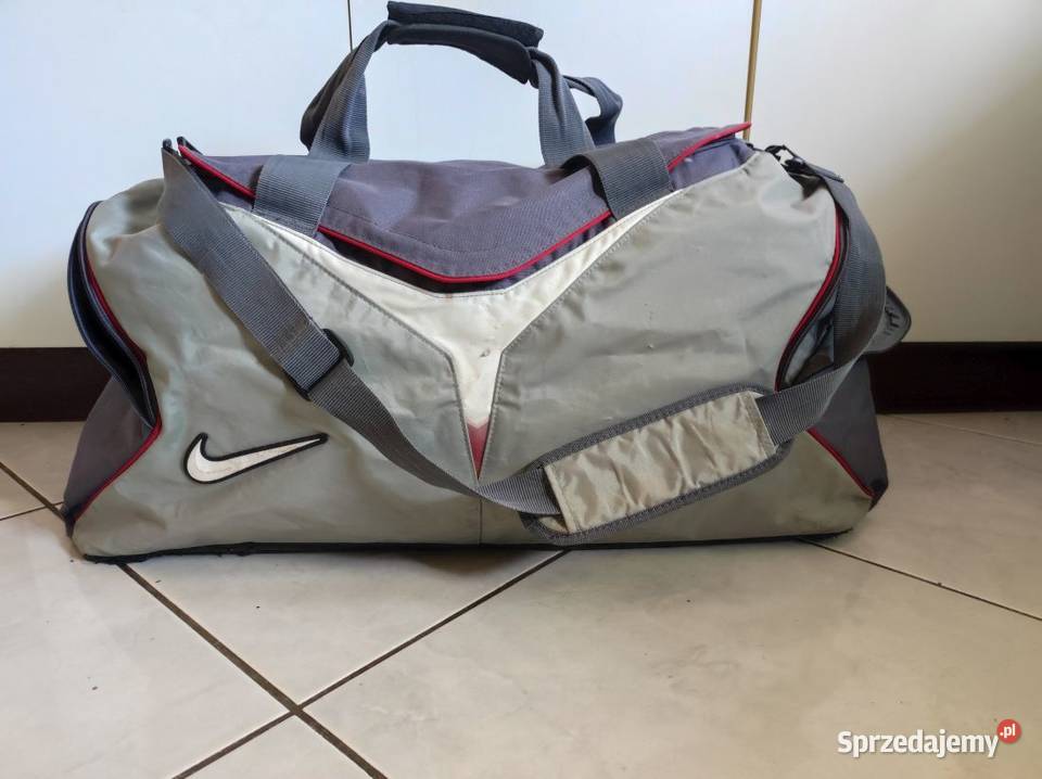 torba na ramię do ręki Nike sportowa walizka Kielce