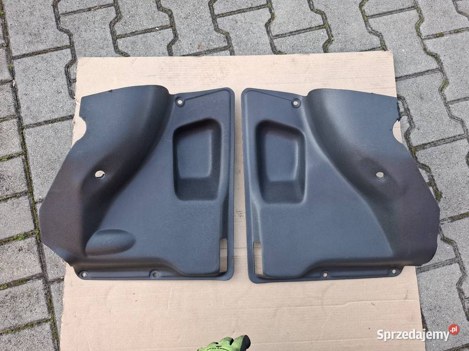 Boczki tyl tylne oslony nadkoli Fiat 126p Maluch Strzelce Opolskie