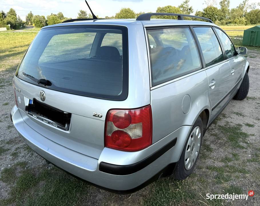 Volkswagen Passat B5 FL 20 Gaz Klima Rok produkcji 2001 Słupca