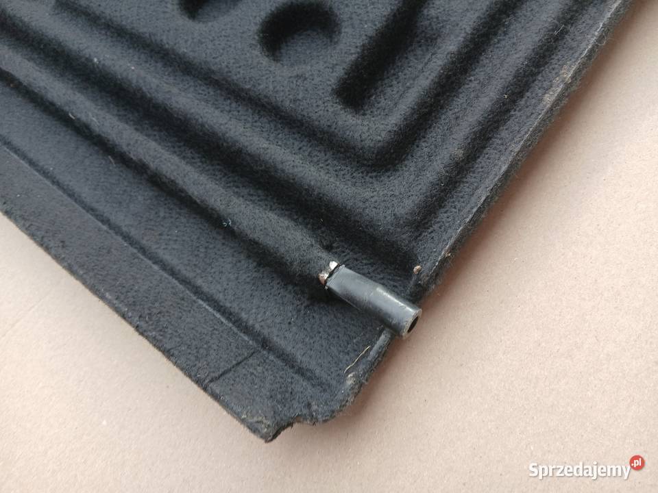 PÓŁKA BAGAŻNIKA SKODA FABIA I osobowe Części samochodowe dolnośląskie Bolesławiec