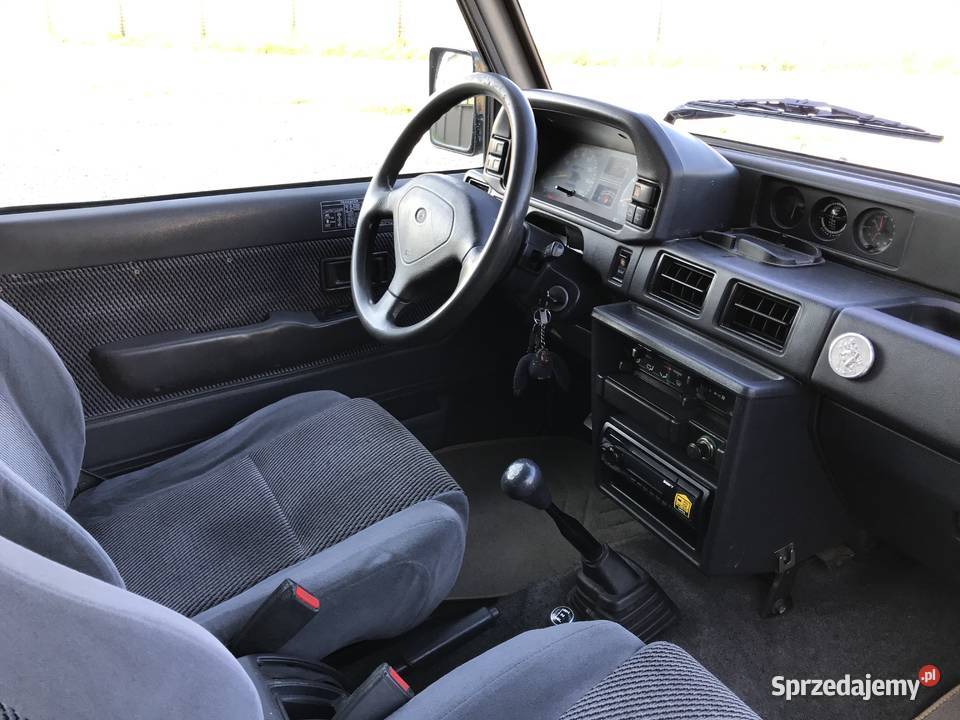 Daihatsu Rocky SX 4x4 dodaję 4 koła możliwa poduszka powietrzna Warszawa