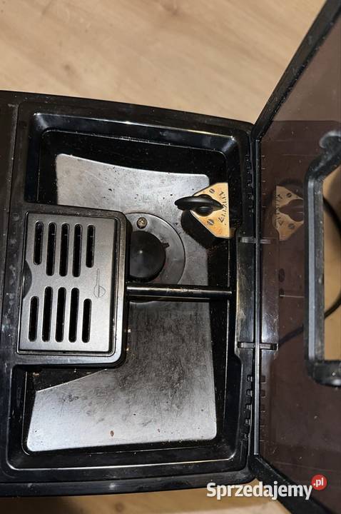 Ekspres do kawy DeLonghi Ecam 23210