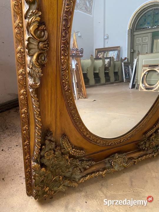 Stare lustro w przepięknej rzeźbionej ramie Kłodzko