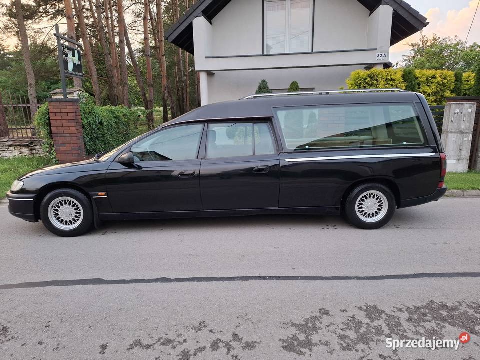 Karawan pogrzebowy Opel Omega 25 śląskie Koszęcin