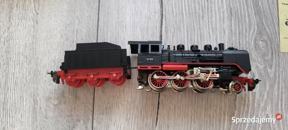 TRIX LOKOMOTYWA BR 24 ŁADNY STAN PUDEŁKO NOWA