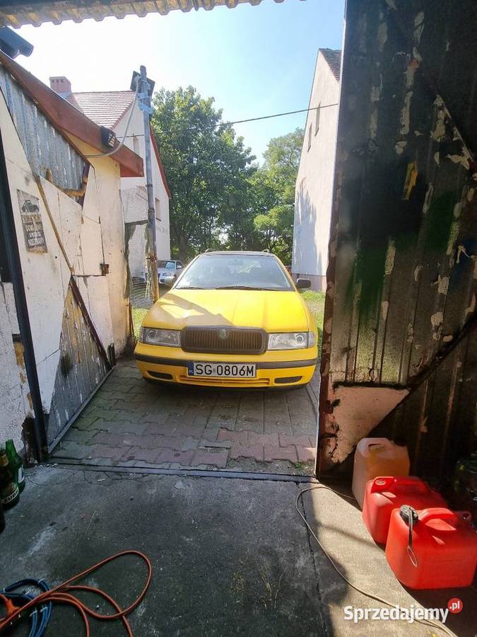 Sprzedam Skodę Octavie do poprawek 1600cm3 Gliwice
