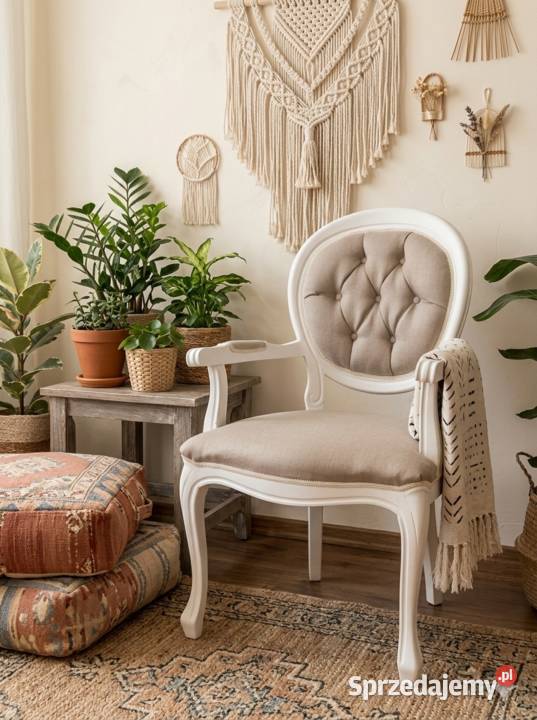 Stylowy Fotel Ludwik Renowacji Biel i Len Lusówko sprzedam