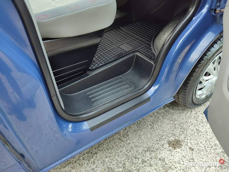 Volkswagen t5 long 25 tdi 3 osobowy Klima car Kraków
