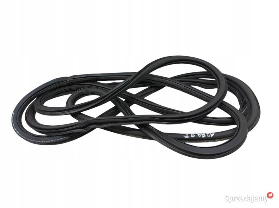 USZCZELKA DRZWI PRAWY LEWY TYŁ KOMPLET sprzedam