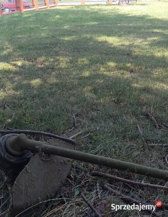 Koszenie trawy nieużytków kosiarka bijakowa Stężyca