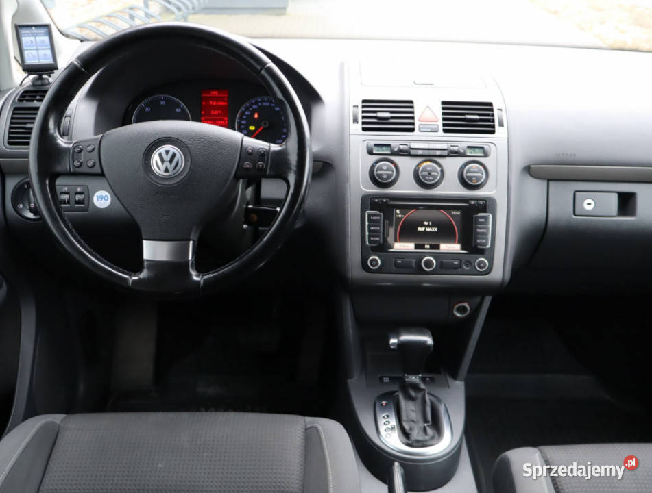 VW Touran 20 TDI Rok produkcji 2009 Piaseczno