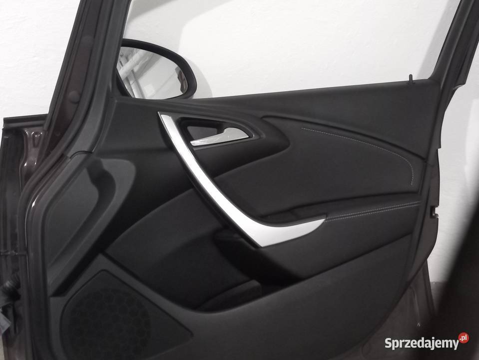 Astra j 2013 r drzwi prawy przód Starachowice