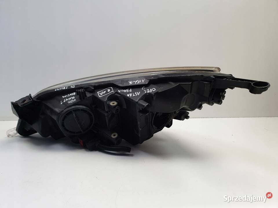 LAMPA PRAWA Opel Astra J IV 0912r PRZEDNIA prawy Rudka