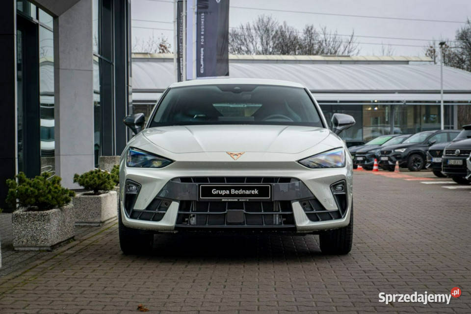 Cupra Leon 15 eTSI 150 DSG DEMO pełny VAT Łódź