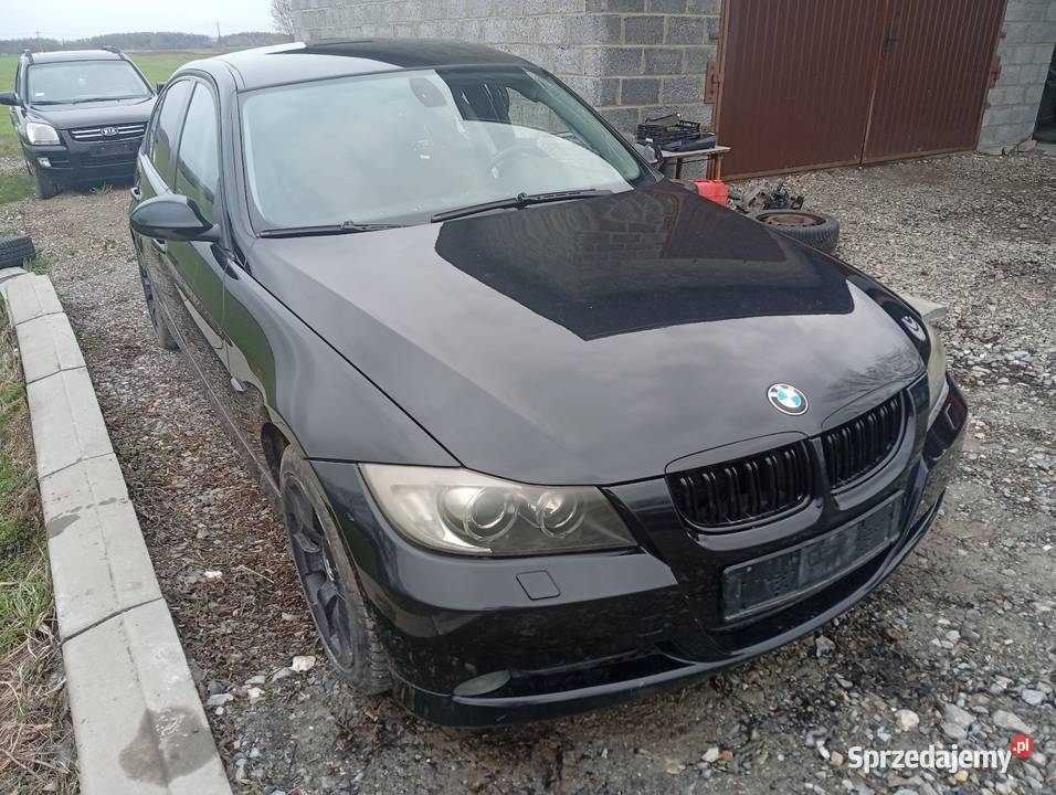 BMW E90 320i N46B20B w całości na części LPG Seria 3 Chobędza