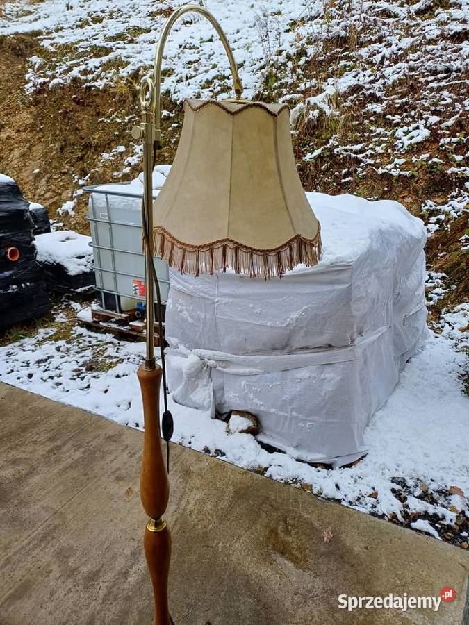 Retro lampa stojaca z 1971 roku Lubań
