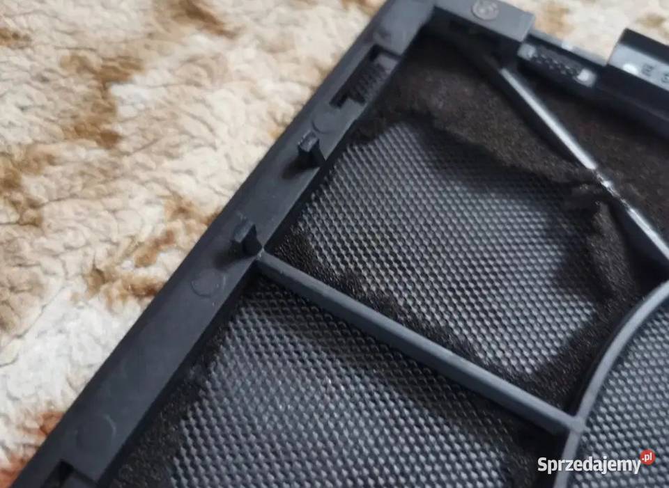 Maskownice głośników tylnych BMW E34 sedan Żory sprzedam