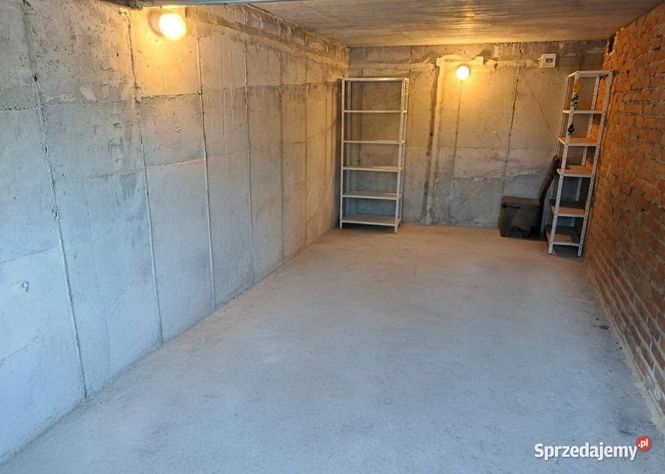 Sprzedam garaż Turka Osiedle Borek Bukowa 14 16.2m2 Sprzedaż sprzedam